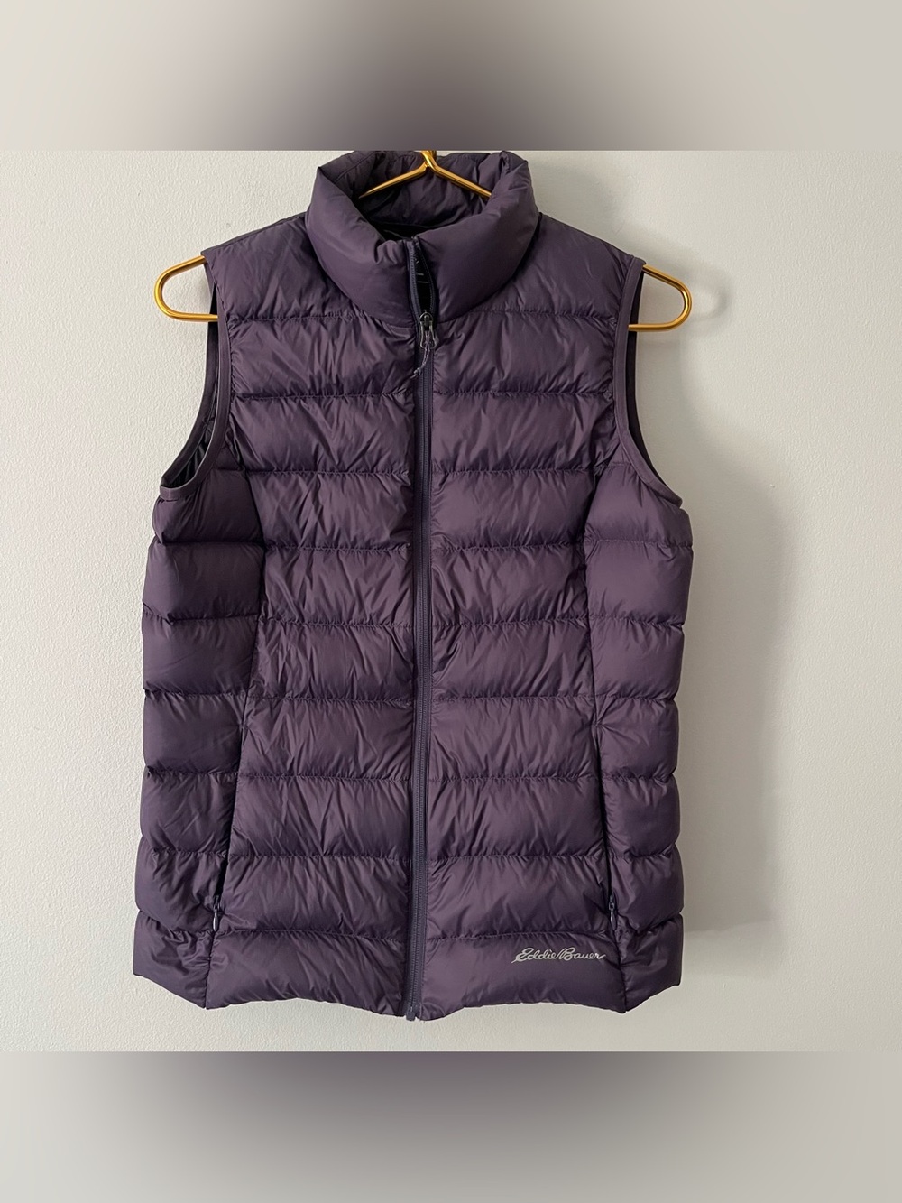 Eddie Bauer Women's Purple 650 Down Puffer Vest Lightweight Packable Layering S